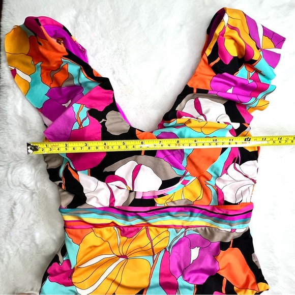 Trina Turk Gemini Ruffle One Piece Size 6 - Picture 15 of 16
